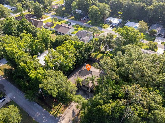 2nd image of 1308 Roosevelt Dr
