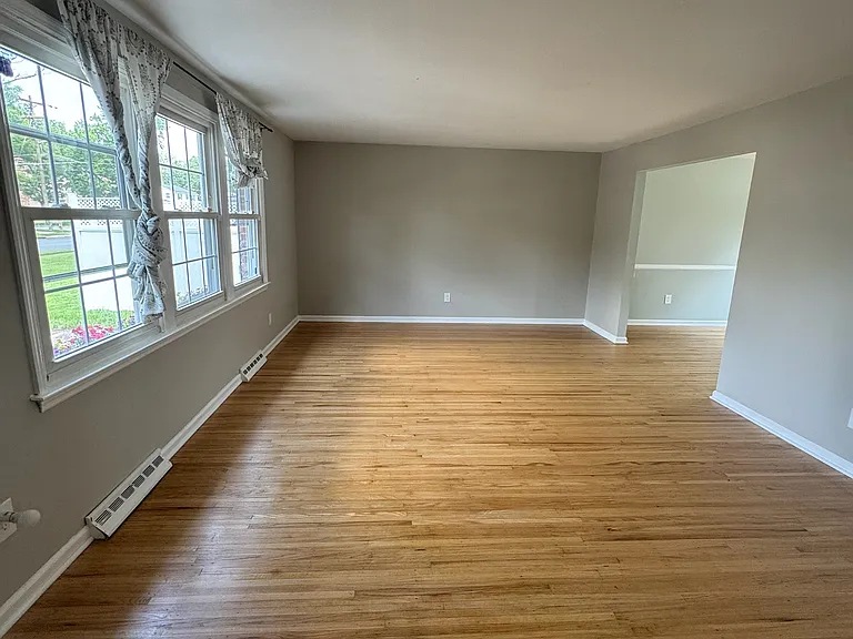 1205 Princess Rd — Photo 6