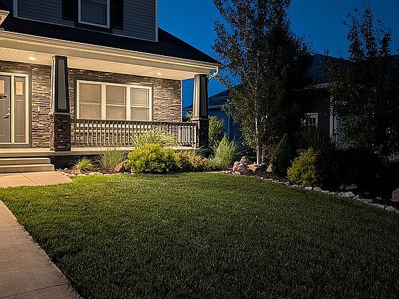 easy to maintain landscape