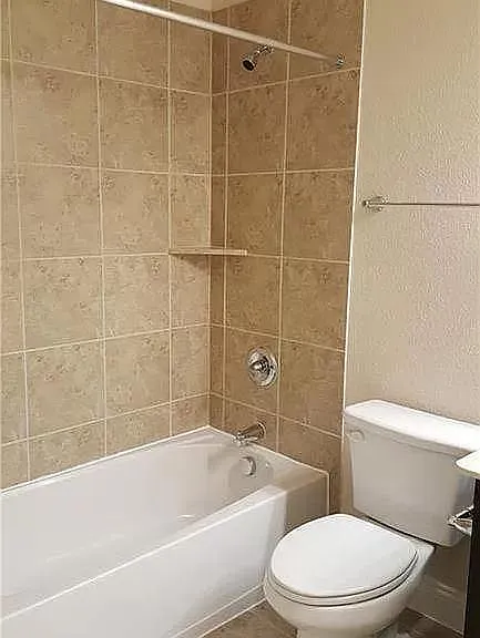 3724 Cobblecreek Dr — Photo 13