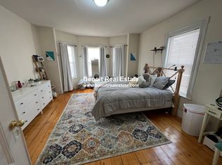 (Undisclosed Address), Somerville, MA 02145