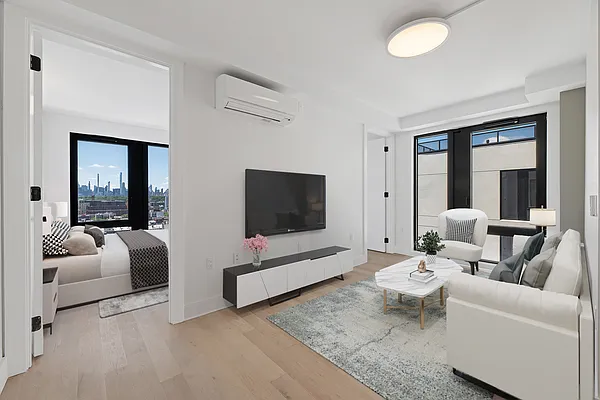 Rented by REAL New York | media 53