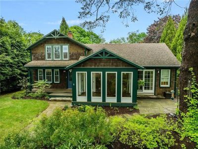 44 Newtown Ave, North Kingstown, RI, 02852