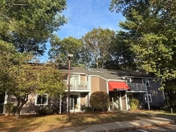 32 Silver Hill Ln APT 1, Natick, MA 01760