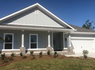 106 Talbot St, Southport, FL 32409