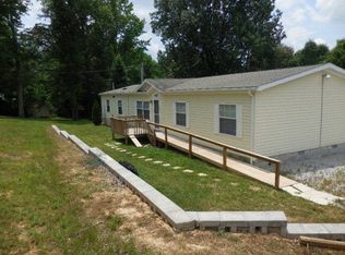 862 Old Union Rd, Hilham, TN 38568