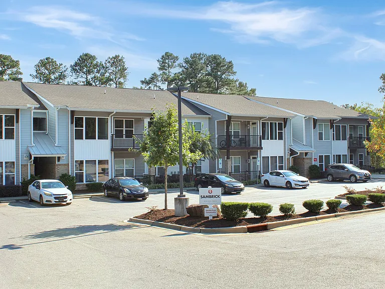 Magnolia Grove Apartments — Photo 12