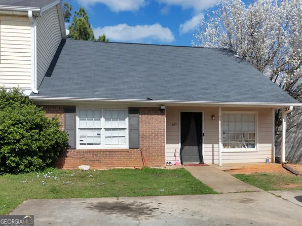 660 Browning Ln SE, Conyers, GA 30013