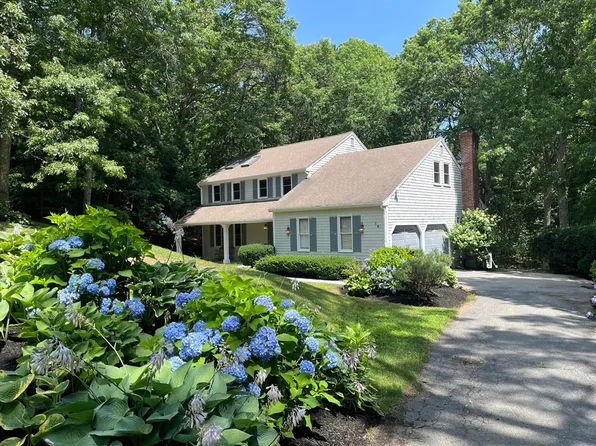 36 Cooke Rd, Plymouth, MA 02360