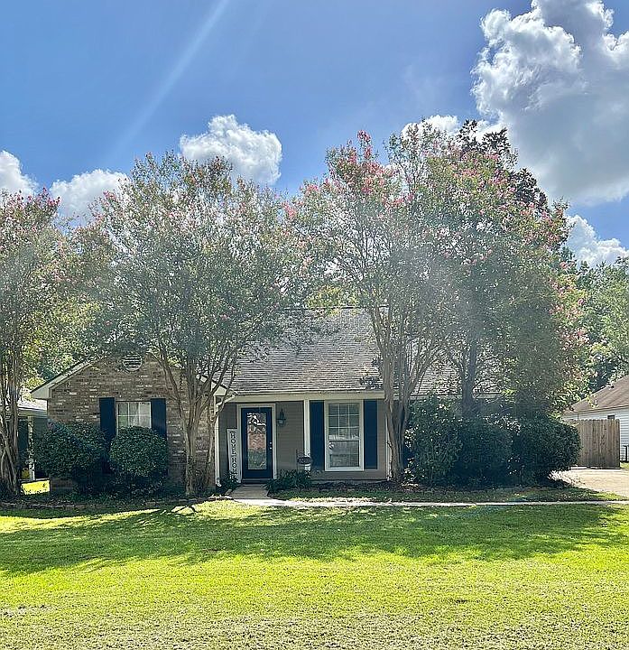 1st image of 30496 Fairway View Dr