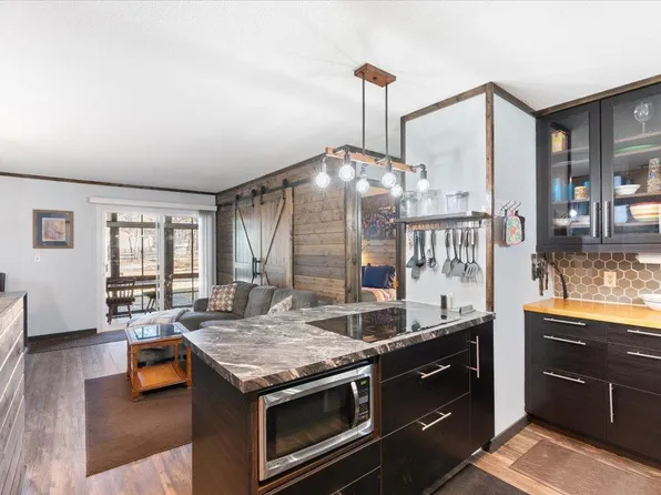 8890 Breezy Point Dr APT 529, Breezy Pt, MN 56472