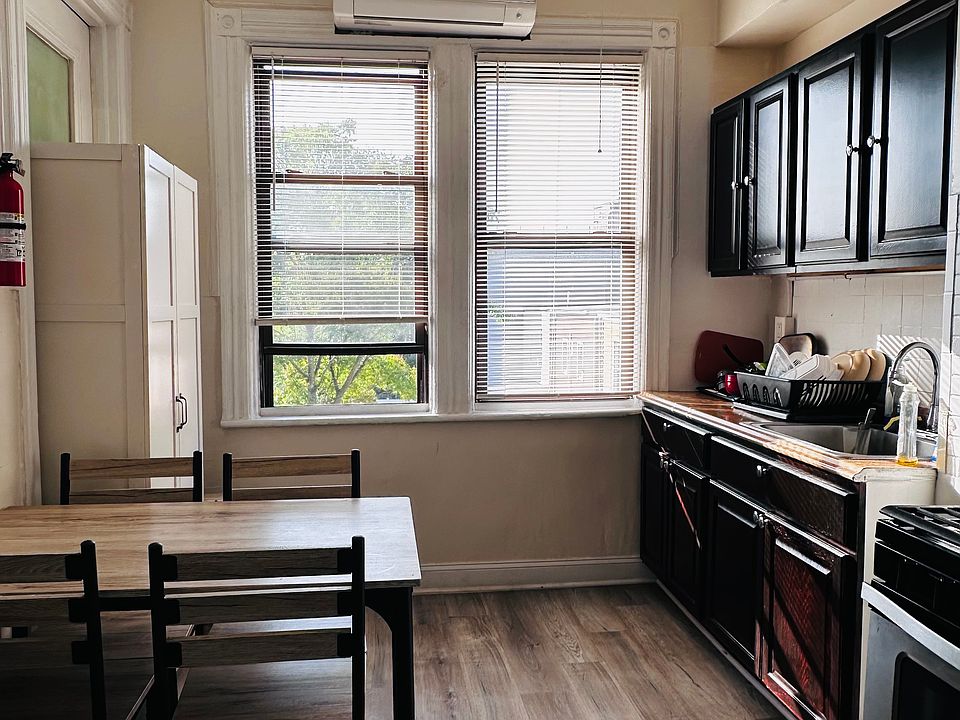 1st image of 3450 John F Kennedy Blvd APT 3