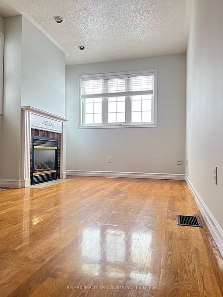 Mississauga House for rent - 3 Bedrooms — photo 15