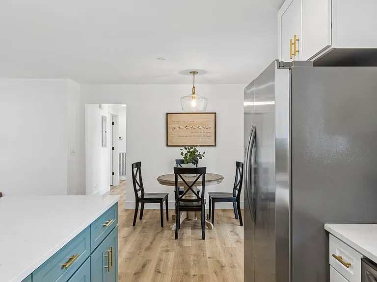 4006 Westwood Dr — Photo 8
