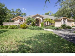 125 31st St NW, Naples, FL 34120