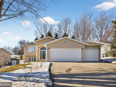 921 2nd Ave NE, Byron, MN, 55920