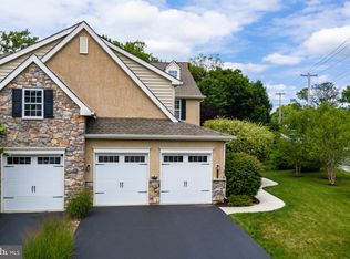 1202 Derry Ln, West Chester, PA 19380