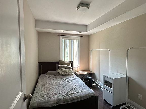 2nd image of 322 John St #132