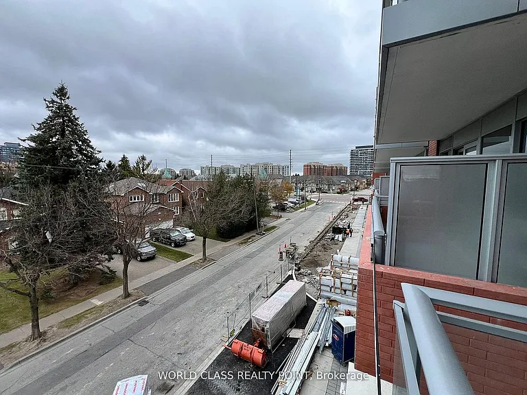 8888 Yonge St #212 — Photo 13