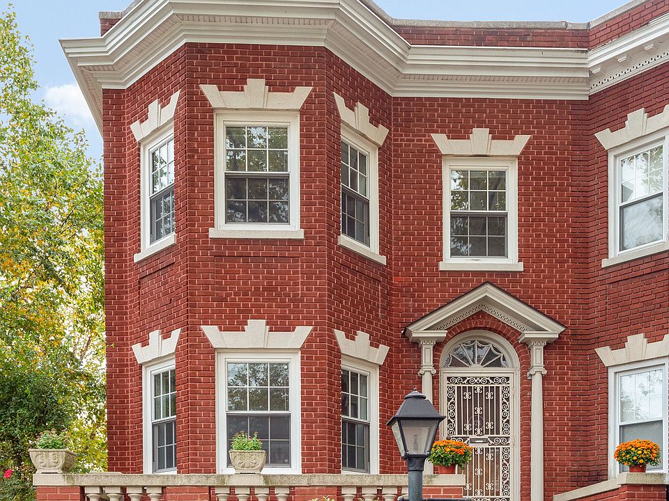 1st image of 324 Caton Ave