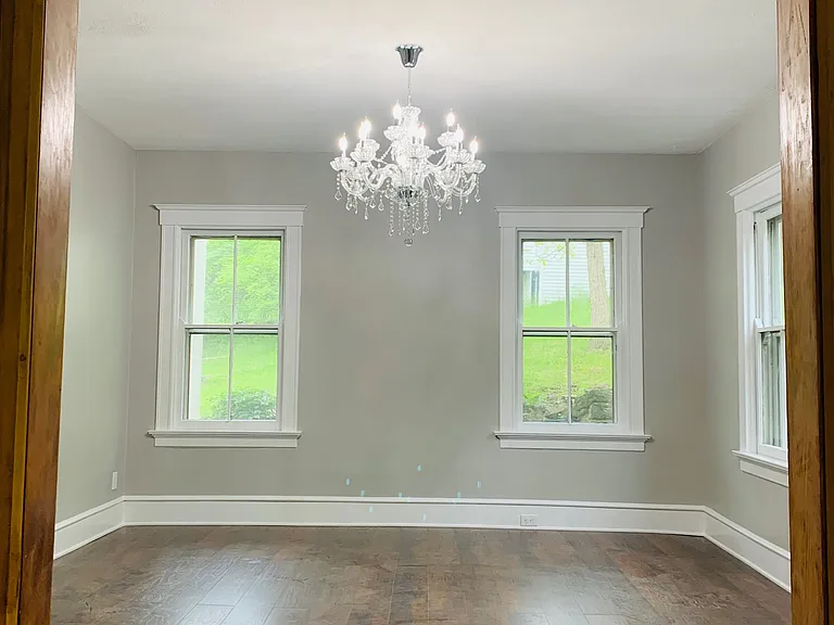 3653 Archer Ave #1 — Photo 3
