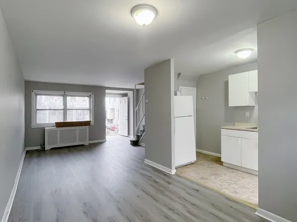 4717 Vista St, Philadelphia, PA 19136