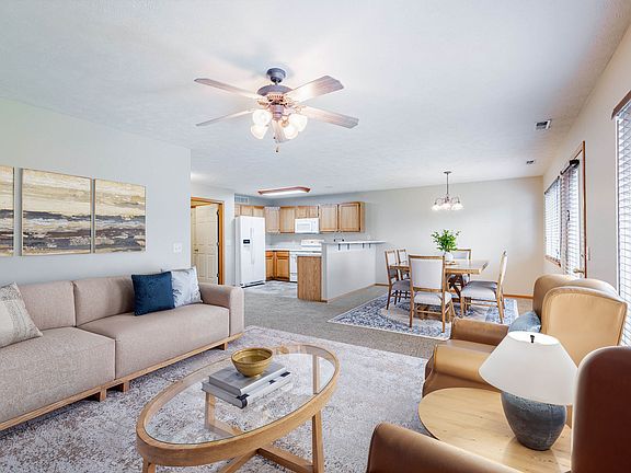 5th image of 8804 Sicily Ln