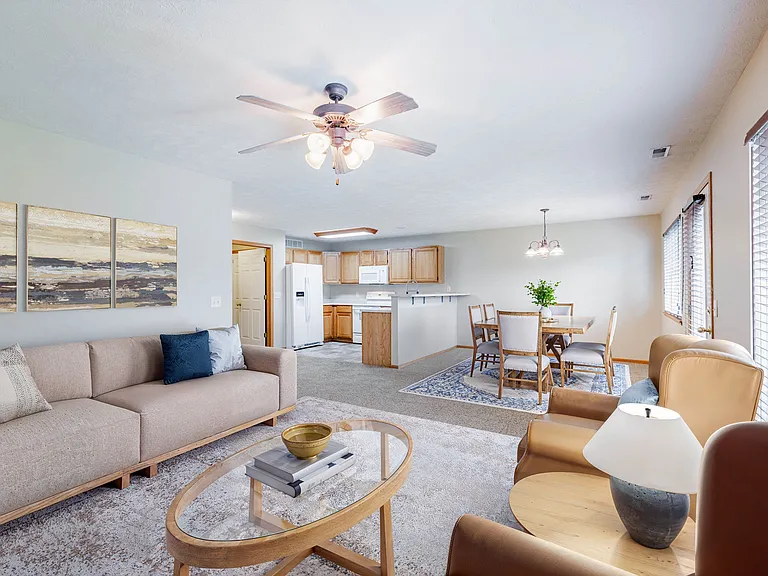 8804 Sicily Ln — Photo 5