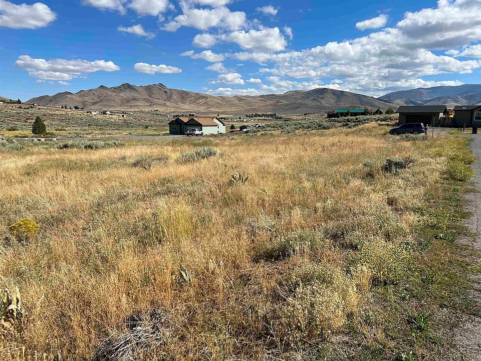 692 Meadow View Ln, Chilcoot, CA 96105 Zillow