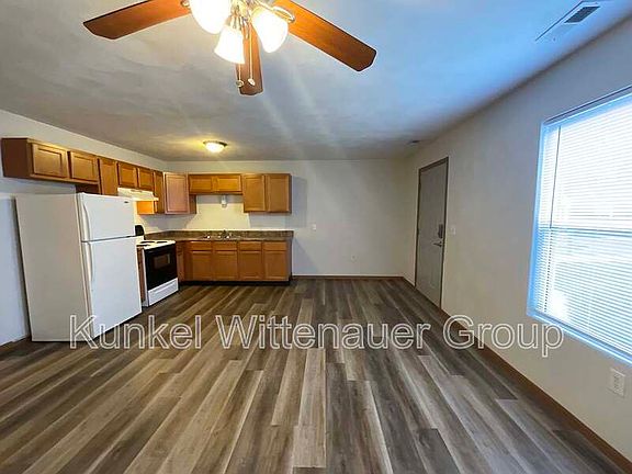 2nd image of 1806-2 Jamestown Rd