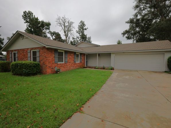 4748 Michelle St