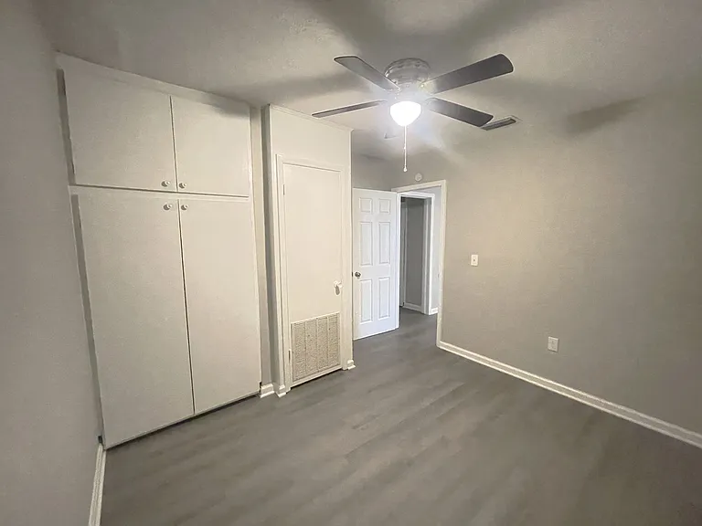 2344 Woodland St — Photo 7