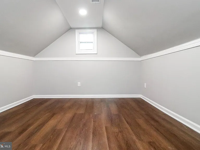 6621 Hallwood Ave — Photo 19
