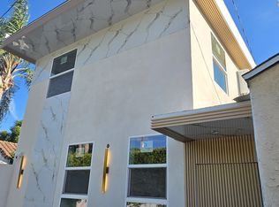 8621 Airdrome St, Los Angeles, CA 90035