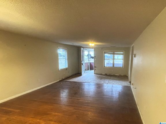 3rd image of 7649 Georgia Ave