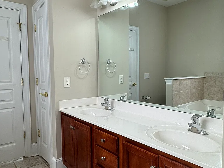 5117 Alysheba Dr — Photo 18
