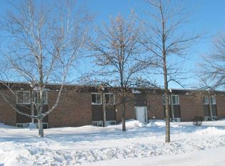 2501 26th Ave S, Grand Forks, ND 58201