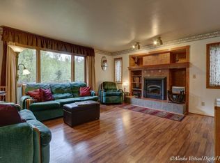 20525 Upper Bowery Ln, Chugiak, AK 99567