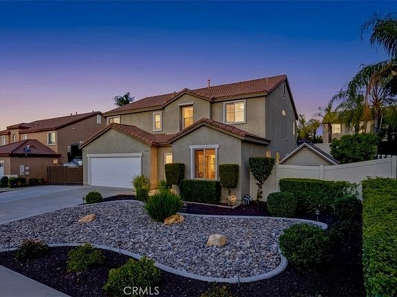 3rd image of 8170 Bon View Dr