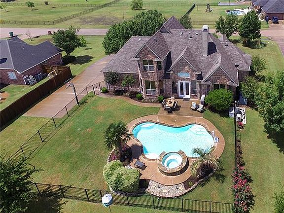 4th image of 10266 Dennehy Dr