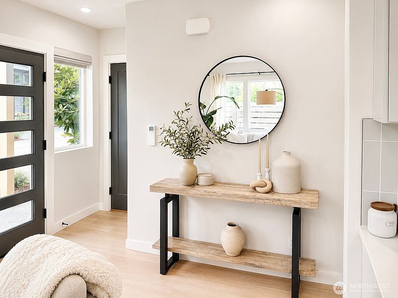 4th image of 8449 18th Avenue SW #C
