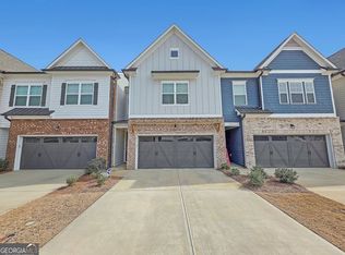 5316 Briggs St, Flowery Branch, GA 30542