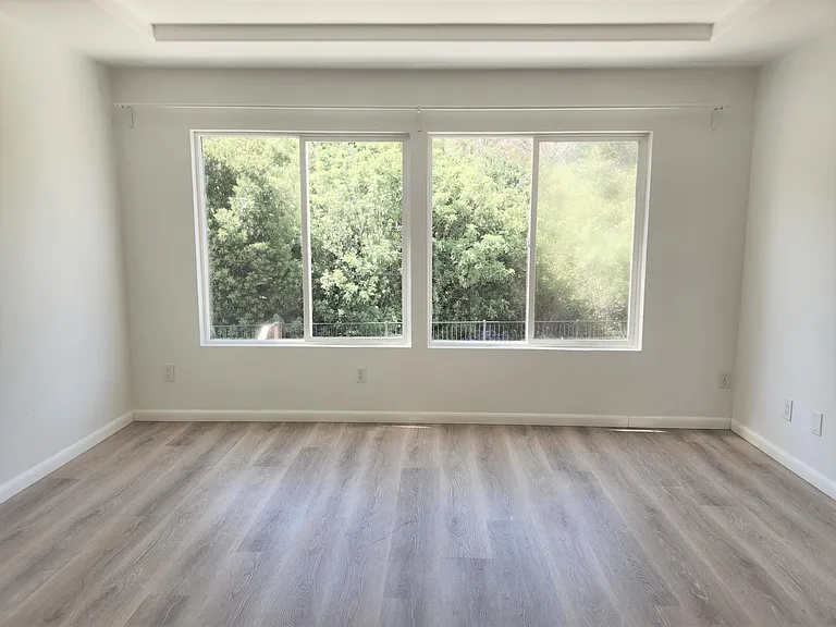 4316 Calle Mar De Ballenas — Photo 39