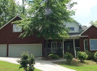 102 Lakeloch Dr, Lizella, GA 31052