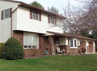 3623 Equestrian Dr, Dover, PA 17315