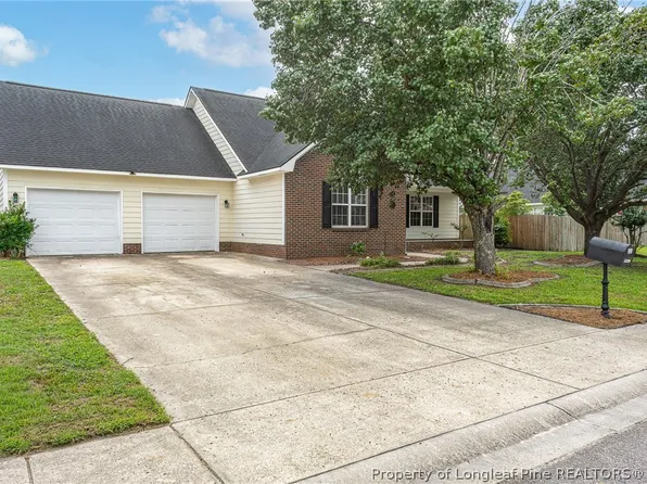 5529 Walking Trail Way, Hope Mills, NC 28348