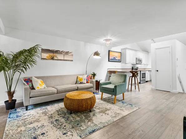33 Evergreen Road, Torrington, CT 06790