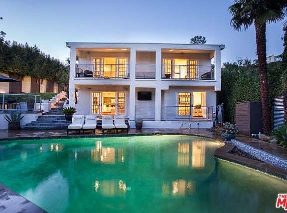 3rd image of 2783 La Castana Dr