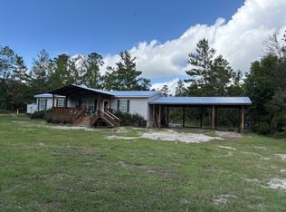 204 Blossom St, Florahome, FL 32140