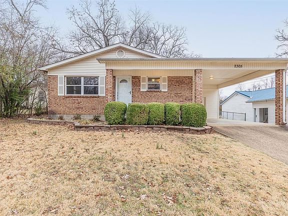 2nd image of 2305 Channon Dr